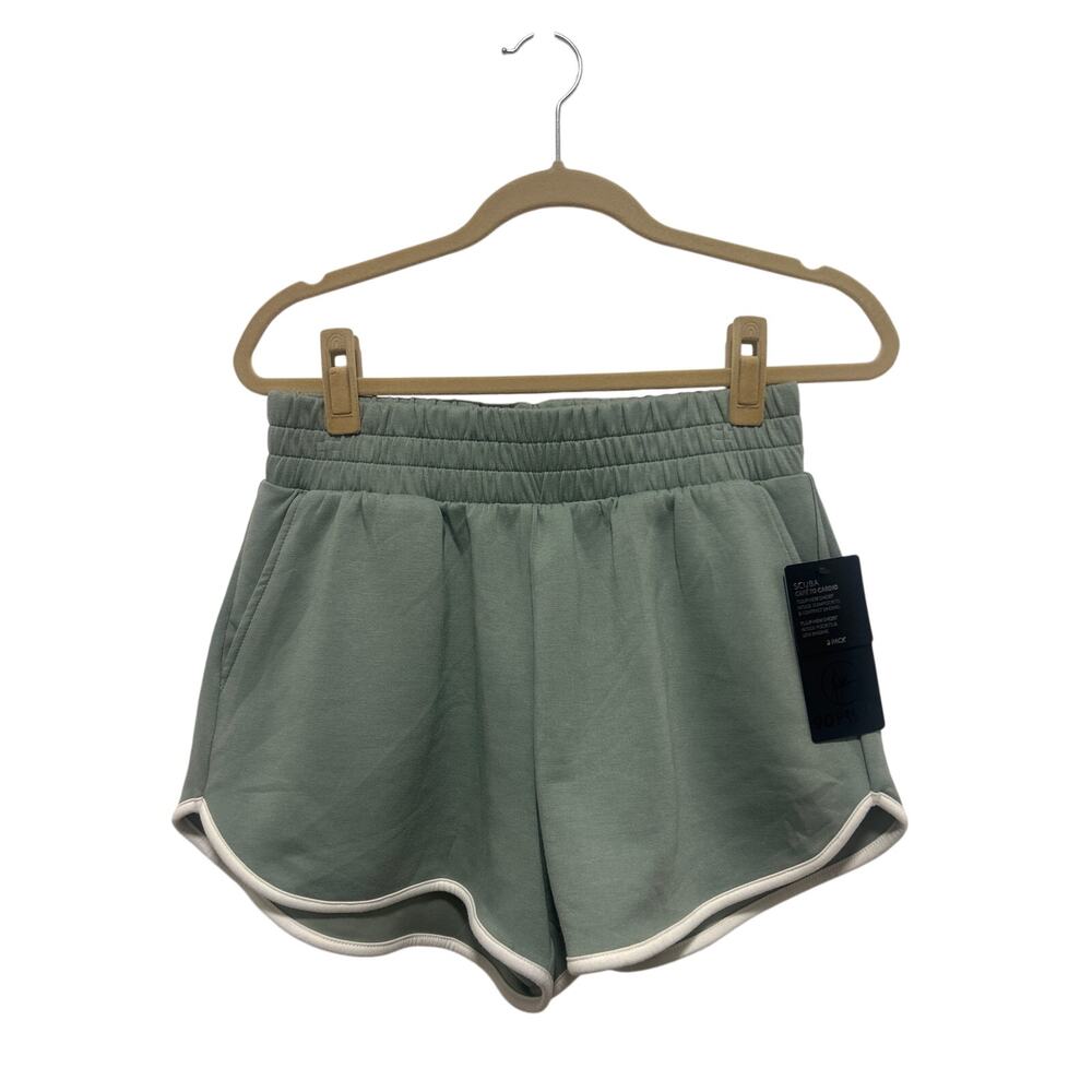 90 Degree by Reflex Green White Stripe Scuba Café to Cardio Shorts Medium NWT